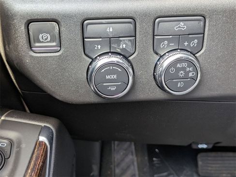 New 2025 GMC Sierra 2500 SLE w/ SLE Convenience Package image 19