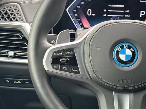 Used 2026 BMW X5 xDrive50e AWD/4WD image 23