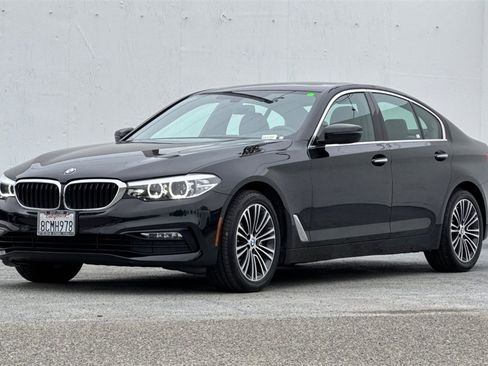 Used 2018 BMW 540i image 8