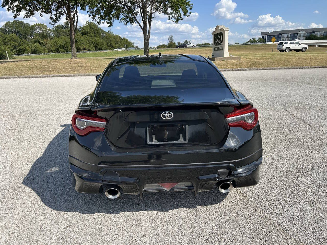 Used 2019 Toyota 86 TRD SE RWD image 5