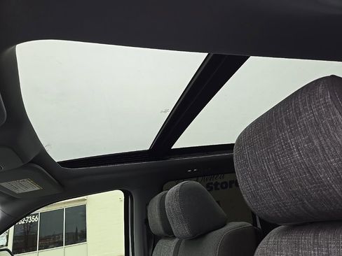 Used 2024 Ford F250 XLT w/ XLT Premium Package image 25