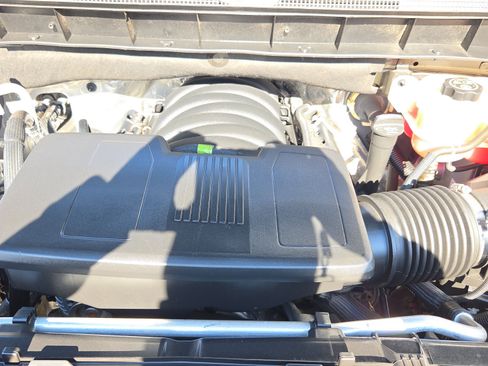 Used 2021 Chevrolet Silverado 1500 LT Trail Boss w/ Convenience Package II image 23