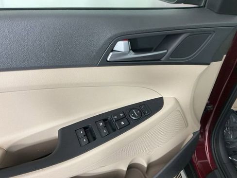 Used 2017 Hyundai Tucson SE image 13