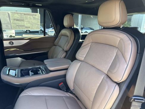 New 2026 Lincoln Navigator Black Label image 16