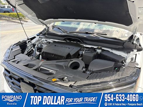 Used 2023 Honda Pilot Elite image 32