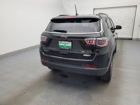 Used 2024 Jeep Compass Latitude image 7