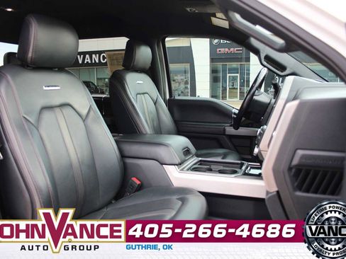 Used 2022 Ford F450 Platinum w/ FX4 Off-Road Package image 19