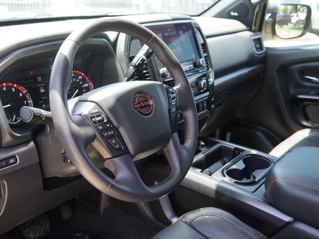 Used 2024 Nissan Titan PRO-4X w/ Pro-4x Convenience Package AWD/4WD image 19