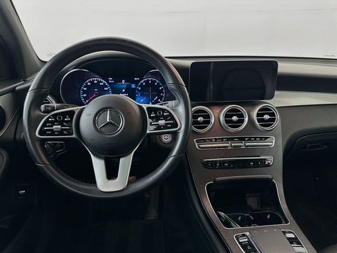 Used 2022 Mercedes-Benz GLC 300 image 23