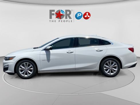 Used 2024 Chevrolet Malibu LT FWD image 2