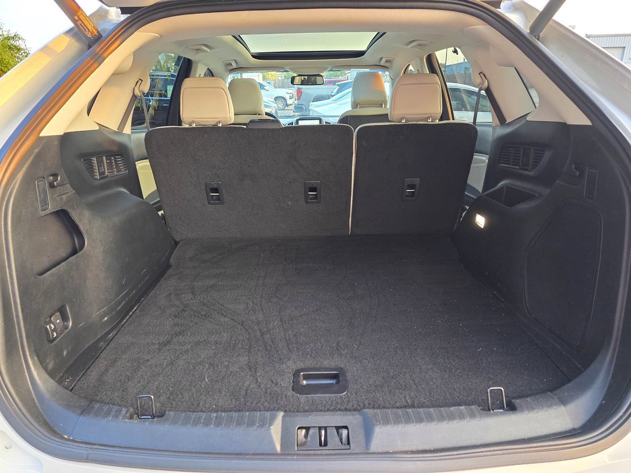 Used 2022 Ford Edge Titanium w/ Cargo Accessory Package AWD/4WD image 26