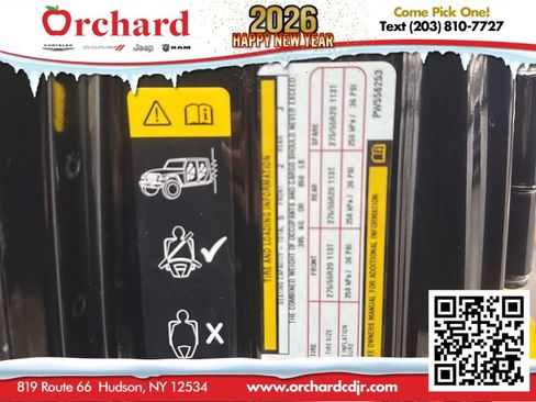 Used 2023 Jeep Wrangler Unlimited Sahara w/ Cold Weather Group image 26