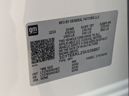 Certified 2025 Cadillac Escalade IQ Sport 1 w/ Smart Trailering package image 25