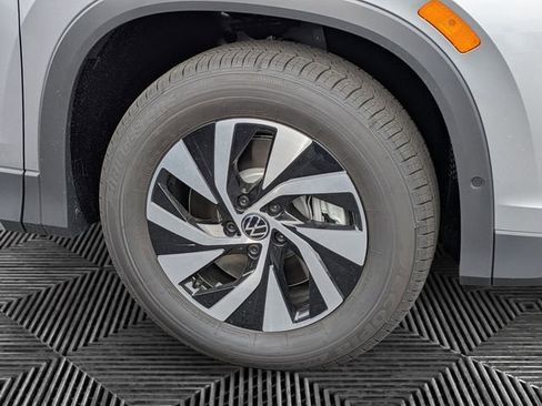 New 2026 Volkswagen Tiguan S image 9