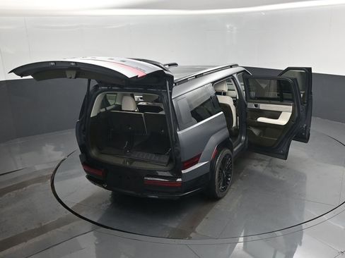 Used 2025 Hyundai Santa Fe Calligraphy image 29