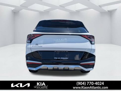 Used 2025 Kia Sportage SX FWD image 4