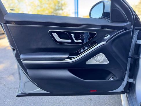 Used 2023 Mercedes-Benz S 500 4MATIC w/ AMG Line image 13