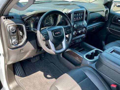 Used 2021 GMC Sierra 1500 SLT AWD/4WD image 39