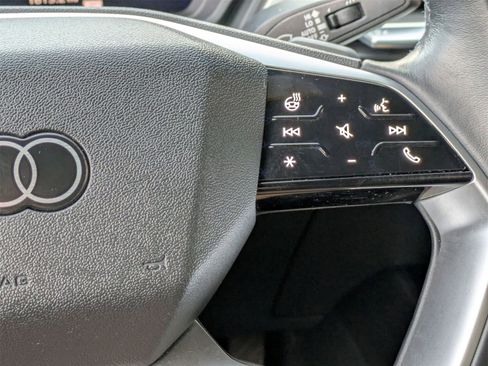 Used 2023 Audi Q4 e-tron Premium Plus w/ Premium Plus image 10