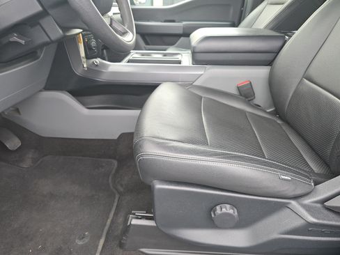 Used 2021 Ford F150 XLT w/ Max Trailer Tow Package image 9