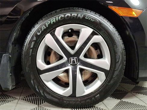 Used 2018 Honda Civic LX image 11