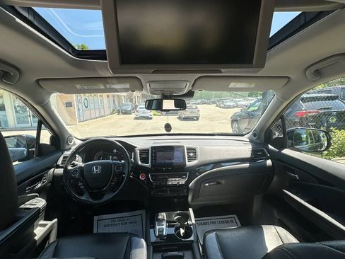 Used 2016 Honda Pilot Touring image 28