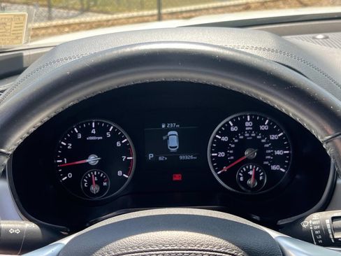 Used 2022 Kia Telluride LX AWD/4WD image 28