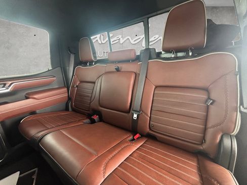 Used 2022 GMC Sierra 1500 Denali Ultimate image 27