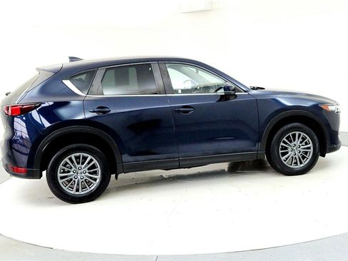 Used 2017 MAZDA CX-5 Touring image 6