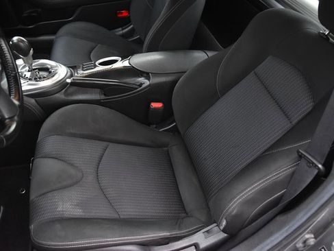 Used 2012 Nissan 370Z Coupe image 17