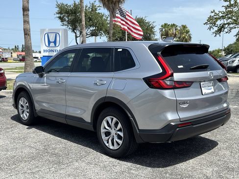 Used 2024 Honda CR-V LX image 7