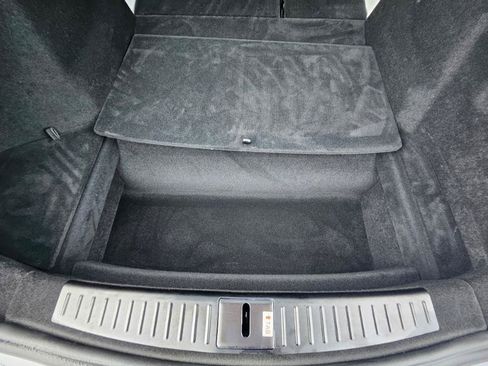 Used 2025 Tesla Model S AWD/4WD image 76