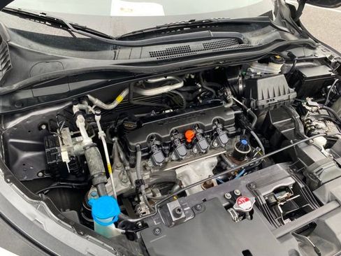 Used 2020 Honda HR-V LX image 18