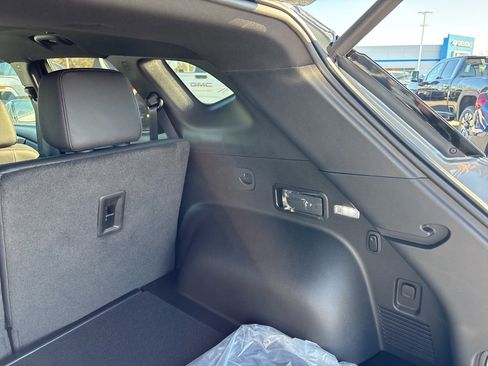 New 2026 Chevrolet Blazer RS image 9