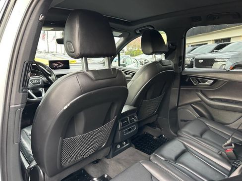 Used 2018 Audi Q7 3.0T Premium Plus w/ Premium Plus Package image 29