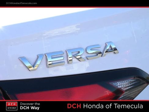Used 2025 Nissan Versa S w/ Trunk Package FWD image 7