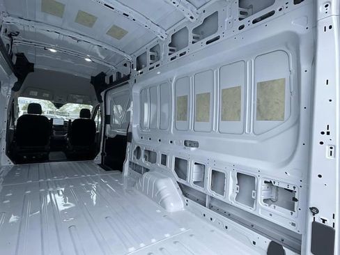 New 2026 Ford Transit 250 148 High Roof Extended RWD image 22