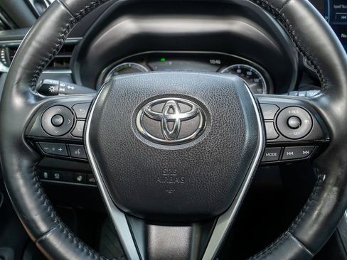 Used 2021 Toyota Venza Limited w/ Advanced Technology Package image 18