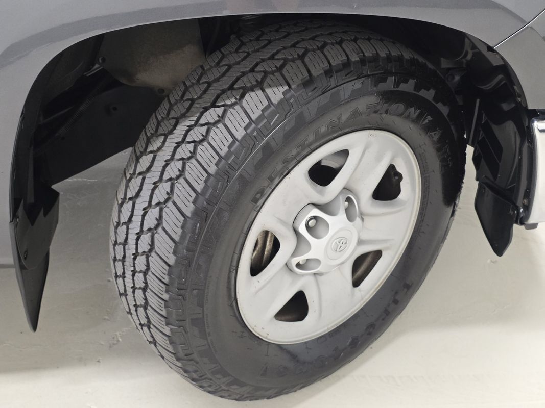 Used 2021 Toyota Tundra SR5 AWD/4WD image 46