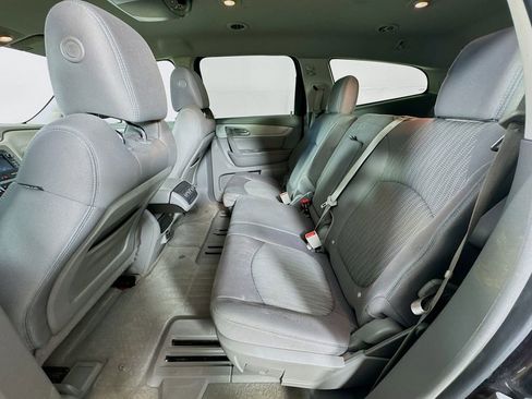 Used 2016 Chevrolet Traverse LS image 26