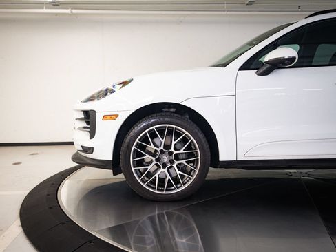 Used 2019 Porsche Macan S AWD/4WD image 11