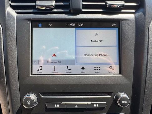 Used 2018 Ford Fusion SE w/ Equipment Group 201A FWD image 30