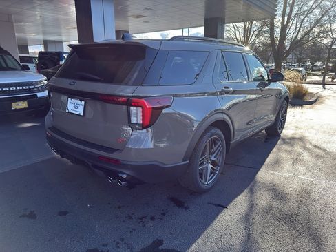 New 2026 Ford Explorer ST w/ Sun And Sound Package image 4