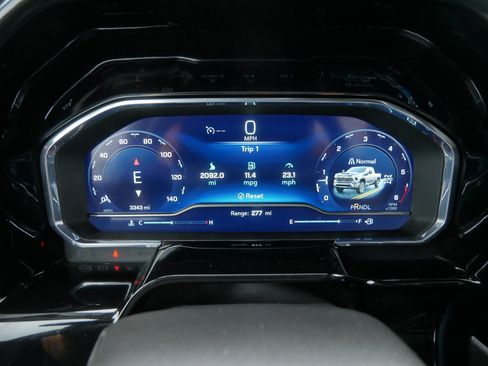 Certified 2025 Chevrolet Silverado 3500 LTZ w/ LTZ Convenience Package image 36