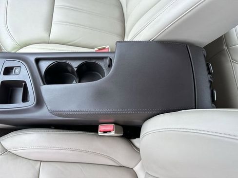 Used 2014 Buick Regal Premium FWD image 24