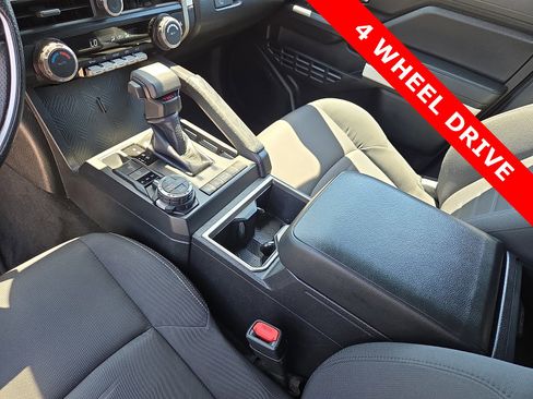 Used 2024 Toyota Tacoma TRD Off-Road AWD/4WD image 25