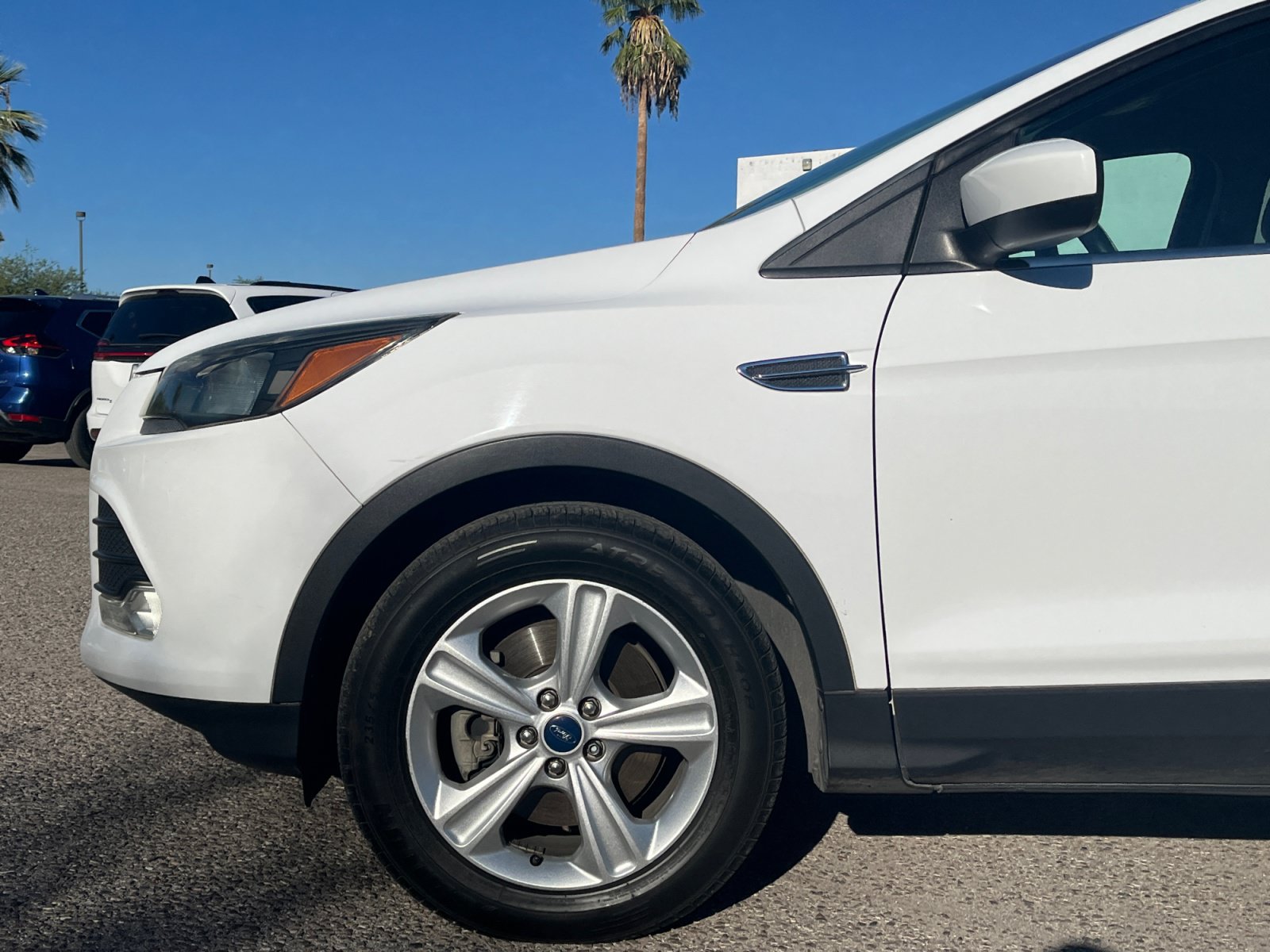 Used 2014 Ford Escape SE w/ Equipment Group 201A FWD image 11