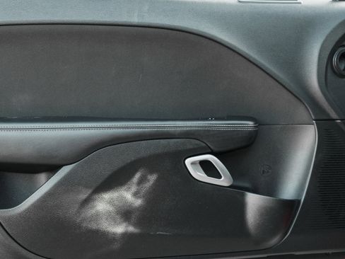 Used 2022 Dodge Challenger R/T w/ Blacktop Package image 20