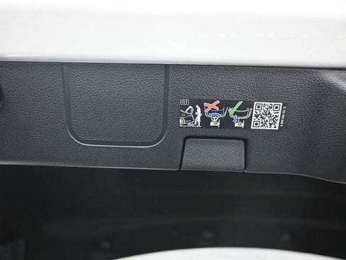 New 2025 Mercedes-Benz CLA 250 image 25