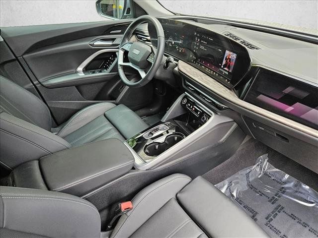 Certified 2025 Audi Q5 Prestige AWD/4WD image 27